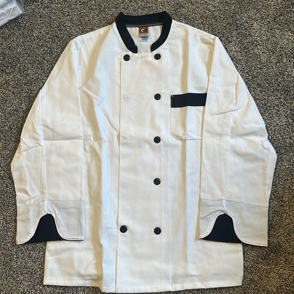 Brand new unisex Chef Designs chef coat multiple sizes available. - Picture 2 of 5